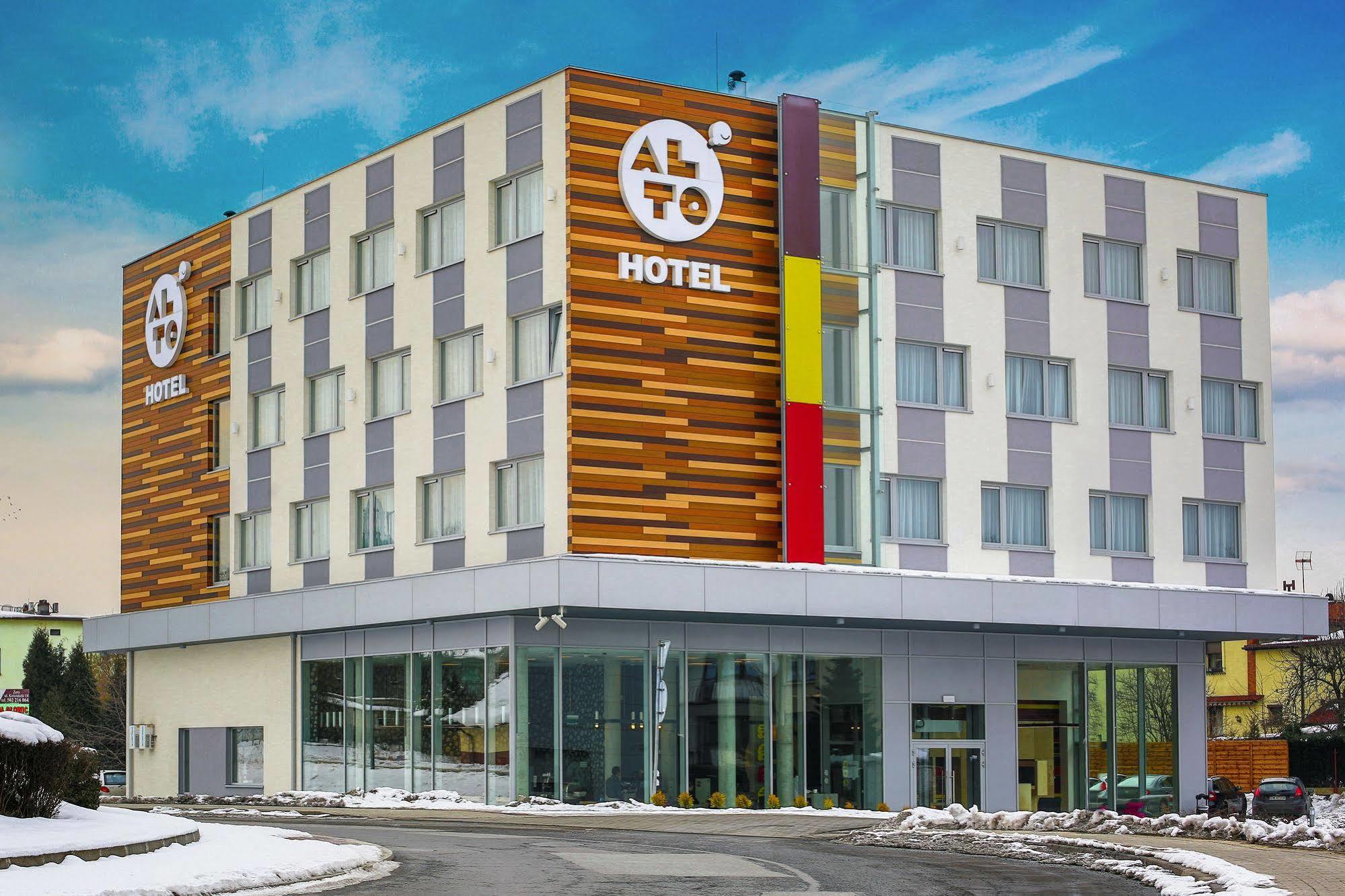 Qubus Hotel Żory Exterior foto